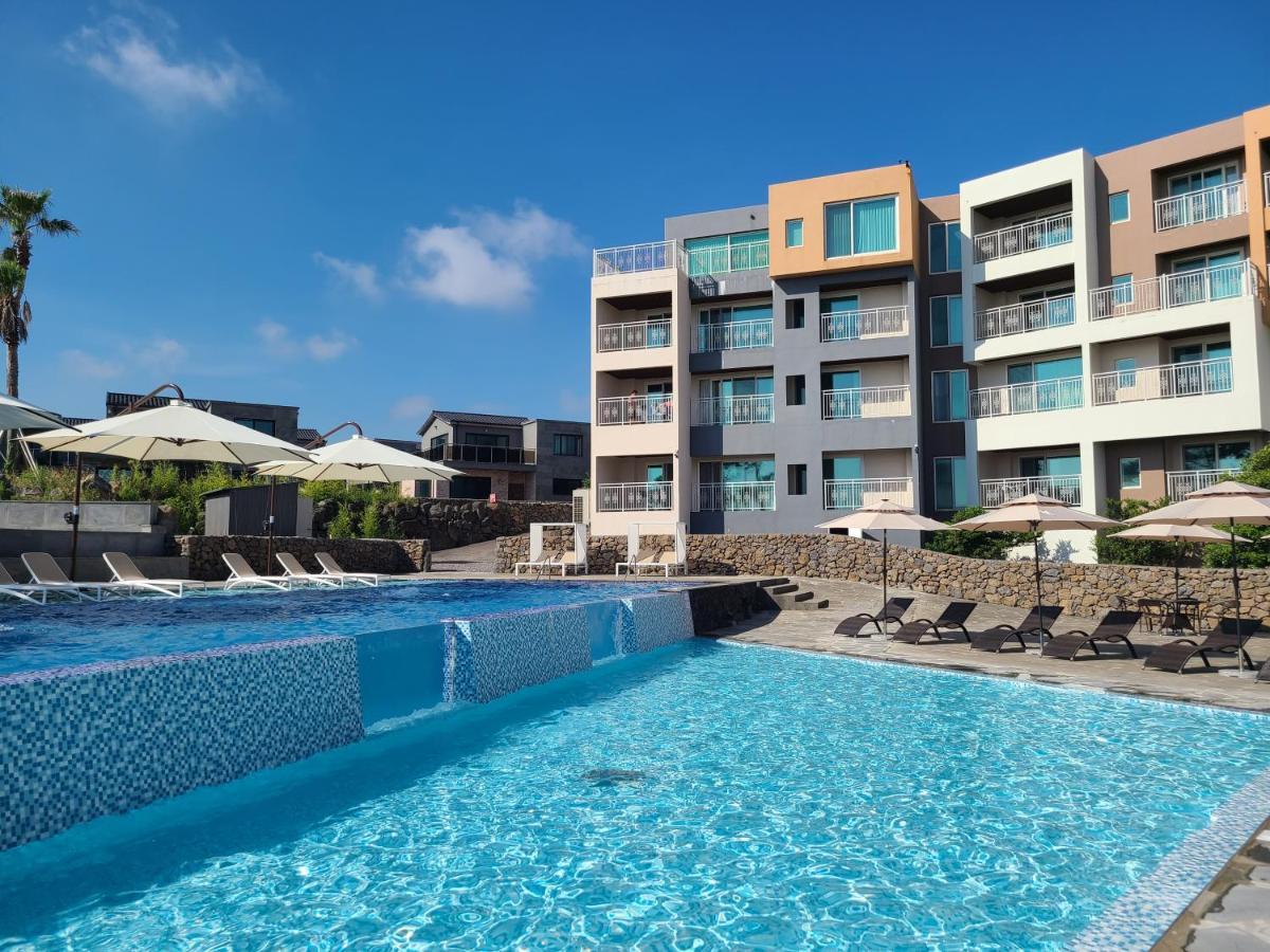 Villa De Aewol Jeju Eksteriør billede