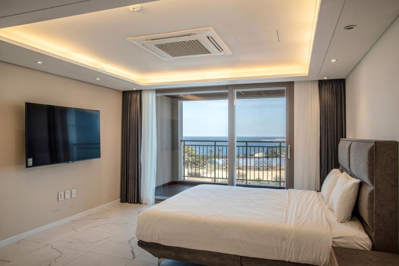 Villa De Aewol Jeju Eksteriør billede