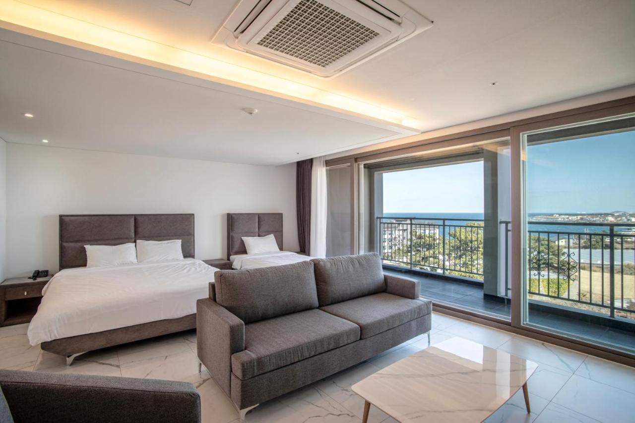 Villa De Aewol Jeju Eksteriør billede